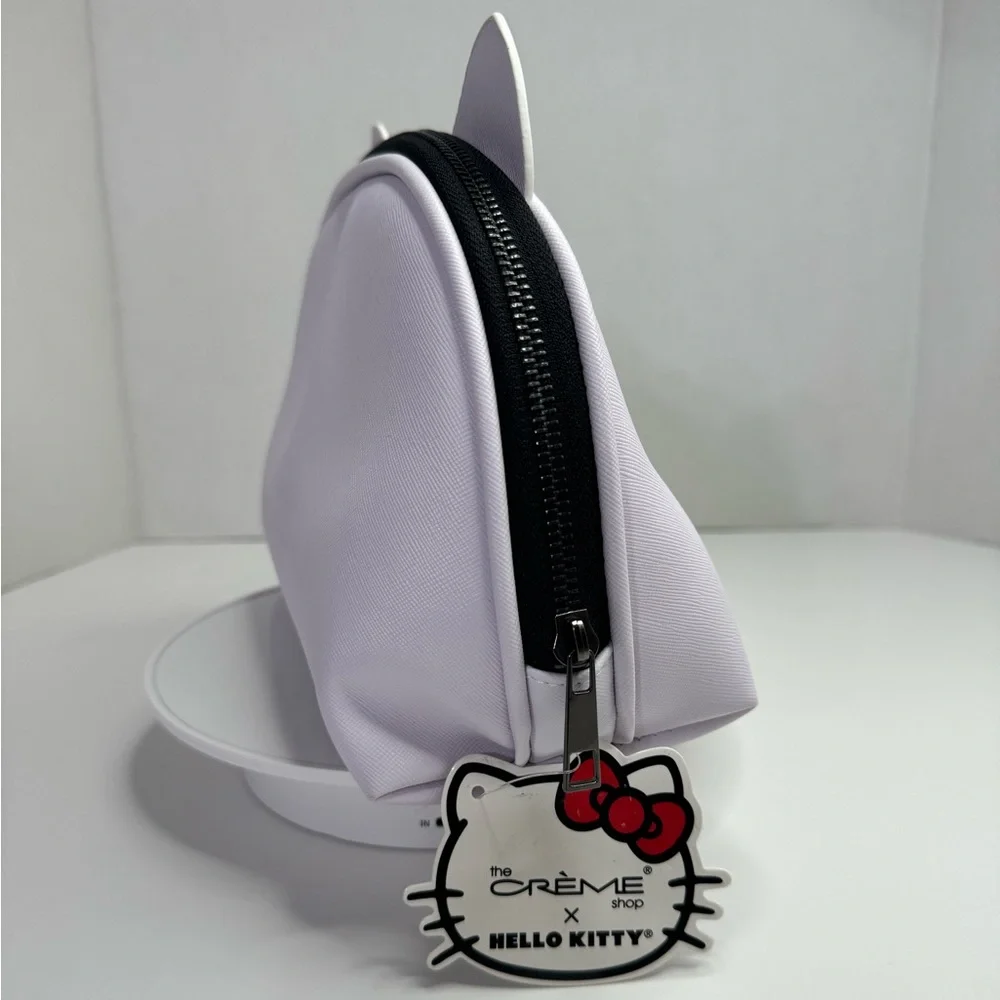 Hello Kitty x The Crème Shop Dome Makeup Travel Pouch (Red) - Picture 6 of 12